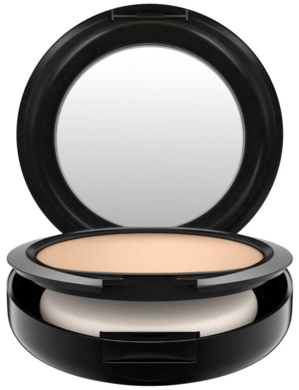 MAC Studio Fix Powder Plus Foundation Nw18