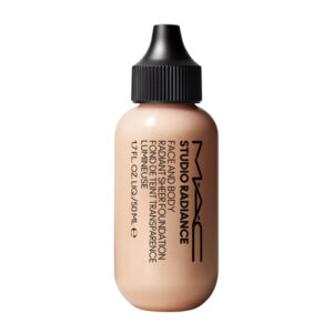 MAC Studio Radiance Face And Body W1