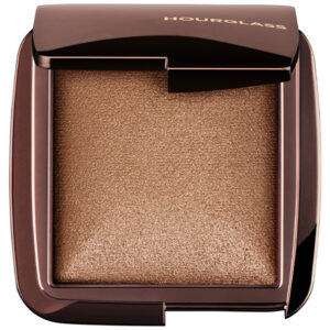 Hourglass Ambient Lighting Powder Eternal Light