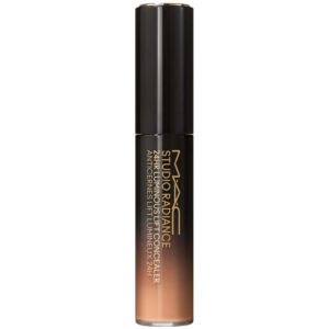 MAC Studio Radiance 24Hr Luminous Lift Concealer  Nw25