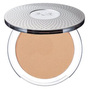 PÜR 4-in-1 Pressed Mineral Foundation Gold Medium MN5 8g