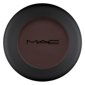 MAC Powder Kiss Eye Shadow 10 Give A Glam 1